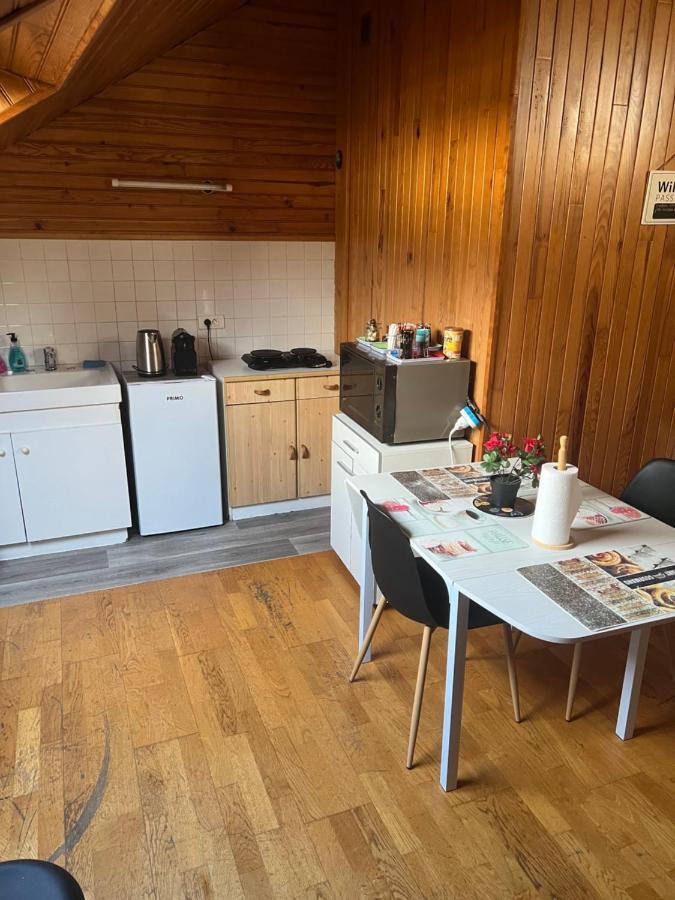 Studio En Plein Coeur Tulle Appartement Buitenkant foto